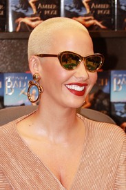 Amber Rose Book Signing at Barnes and Noble_11.jpg