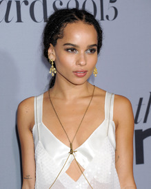 Zoe_Kravitz_arrives_at_the_InStyle_Awards_11.jpg