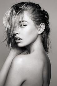 LIONS1_14-01-31_STELLA_MAXWELL_116_BWFinalRGB.jpg