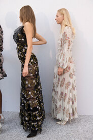 valli-bks-v-rs17-0588.jpg