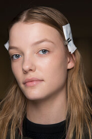 galliano-bks-v-rs17-0043.jpg
