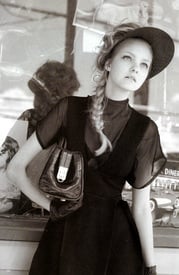 caroline_trentini_baz_oct06b_1.jpg