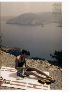 nataliyagotsiy_marieclaireit_jan2006_indlekoferknoepfel_4.jpg