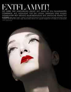83_vogue_05_01.jpg