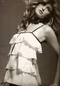 trishgoffwkoreasep2005phdavidb2.jpg