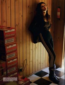 78996_AM001935_122_195lo.jpg