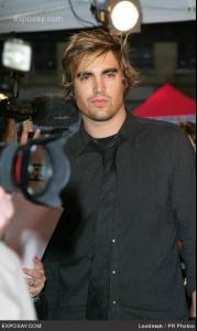 charlie_simpson_kerrang_awards_2007_QPcQxS.jpg