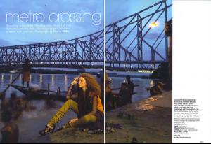 aLILY_VogueINDIAOct07_MetroCrossing_byBharatSikka.jpg