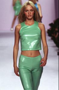 amber_anna_sui_RTW_SS96.jpg