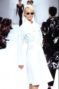 amber_isaac_mizrahi_RTW_SS963.jpg