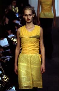 amber_helmut_lang_fw964.jpg