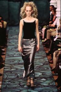 amber_Todd_Oldham_fw96.jpg