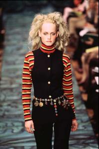 amber_Todd_Oldham_fw963.jpg