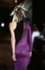 amber_versace_HC_fw96993.jpg