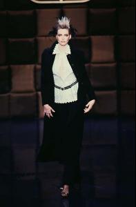 Nadja_Valentino_HC_fw962.jpg