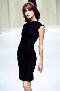 shalom_anna_molinari_RTW_ss963.jpg
