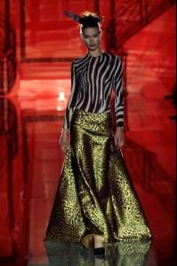 shalom_versace_HC_ss968.jpg