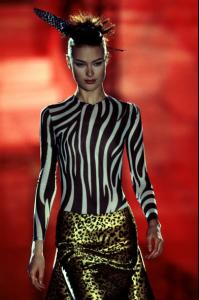 shalom_versace_HC_ss969.jpg
