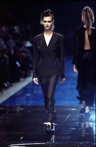 shalom_YohjiYamamotot_RTW_SS962.jpg