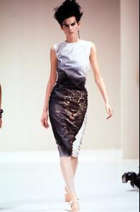 Stella_Alexander_McQueen_RTW_ss963.jpg