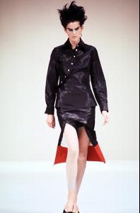 Stella_Alexander_McQueen_RTW_ss967.jpg