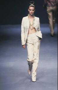 shalom_blumarine_fw974.jpg