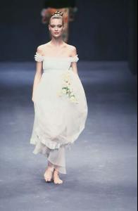 shalom_blumarine_fw978.jpg