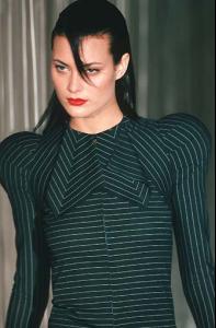 shalom_lagerfeld_gallery_fw973.jpg