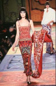 Shalom_Todd_Oldham_fw97.jpg
