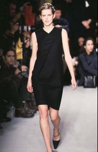stella_ck_fw975.jpg