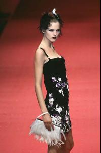 stella_dolce___gabbana_fw976.jpg