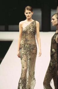 stella_krizia_fw97.jpg