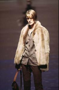 stella_salvatore_ferragamo_fw978.jpg