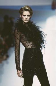 stella_valentino_fw977.jpg
