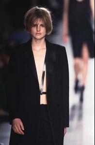 stella_versus_fw973.jpg