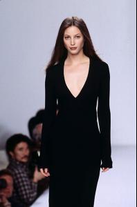 turlington_ck_RTW_SS964.jpg