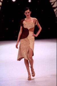 stella_bella_freud_ss974.jpg