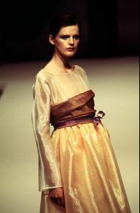 stella_krizia_ss974.jpg