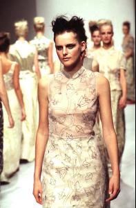 stella_prada_ss977.jpg