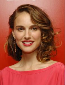 Natalie_Portman_Mr_Magorium_Wonder_Emporium_world_premiere_19.jpg