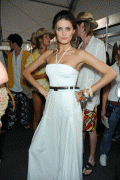 th_98b17a19286640.gif