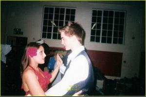 robert_pattinson_wonky_02.jpg