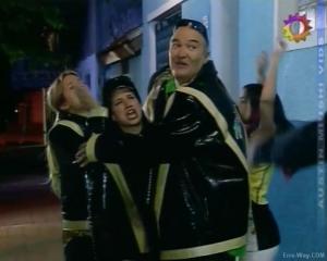 erre_way_dot_COM_atraccionx4_caps_ep6_0082.jpg