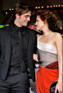 Premiere_Summit_Entertainment_Twilight_Arrivals__vbB4IlcYyql.jpg