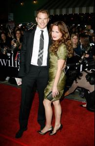 Premiere_Summit_Entertainment_Twilight_Arrivals_HoYs1mIMVY0l.jpg