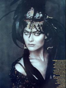 shalom_vogue_uk_96_bypaolo_roversi_radolgc.jpg