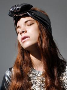 annie_oyster_magazine_07_Future_Primitive_by_Bec_Parsons_tfs2.jpg