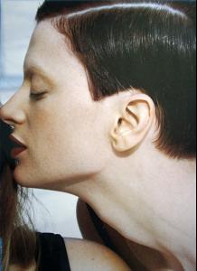 nadja_VOGUE_USA_January_1993_KISS_AND_TELL_byHelmut_Newton_radolgc2.jpg