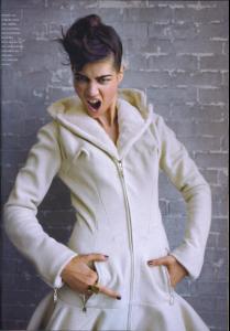 sheila_Flair_IT_nov_08_ChicExtremo_byJonas_Akerlund_tfs__atelier90.jpg