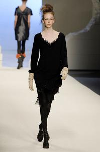 kate_sportmax_fw082.jpg